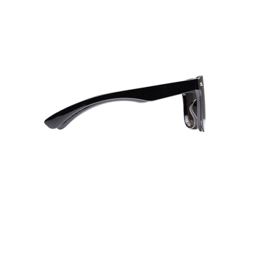 Upper Decks Mirrored Sunglasses
