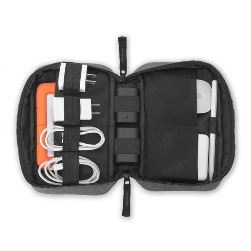 NOMAD MUST HAVES - RENEW TECH CASE