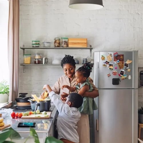 iLive™ Water Resistant Magnetic Speaker