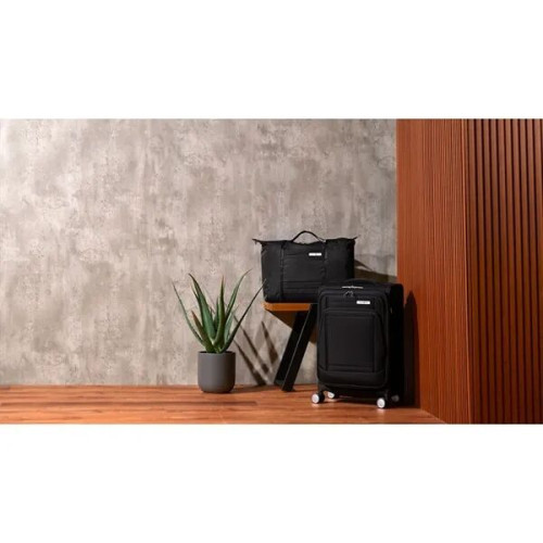 Samsonite UpLIFT Softside Carry-on Spinner