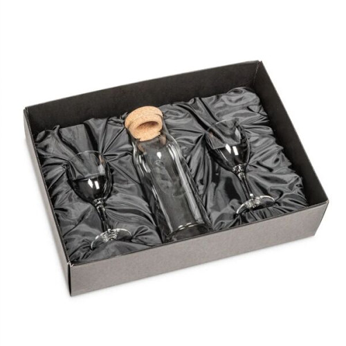 Aviston Carafe & Connoisseur Wine